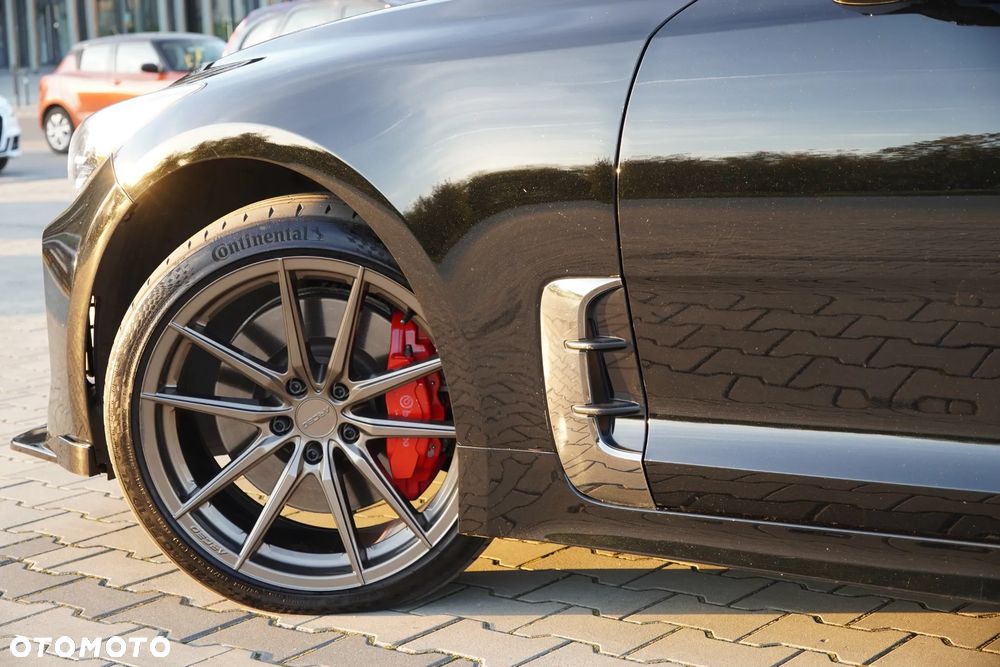 Kia Stinger - 5