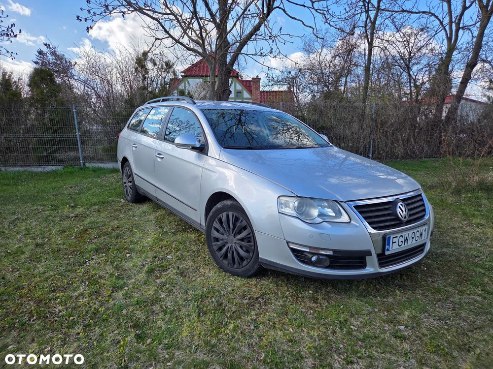 Volkswagen Passat 2.0 TDI Highline DSG - 1