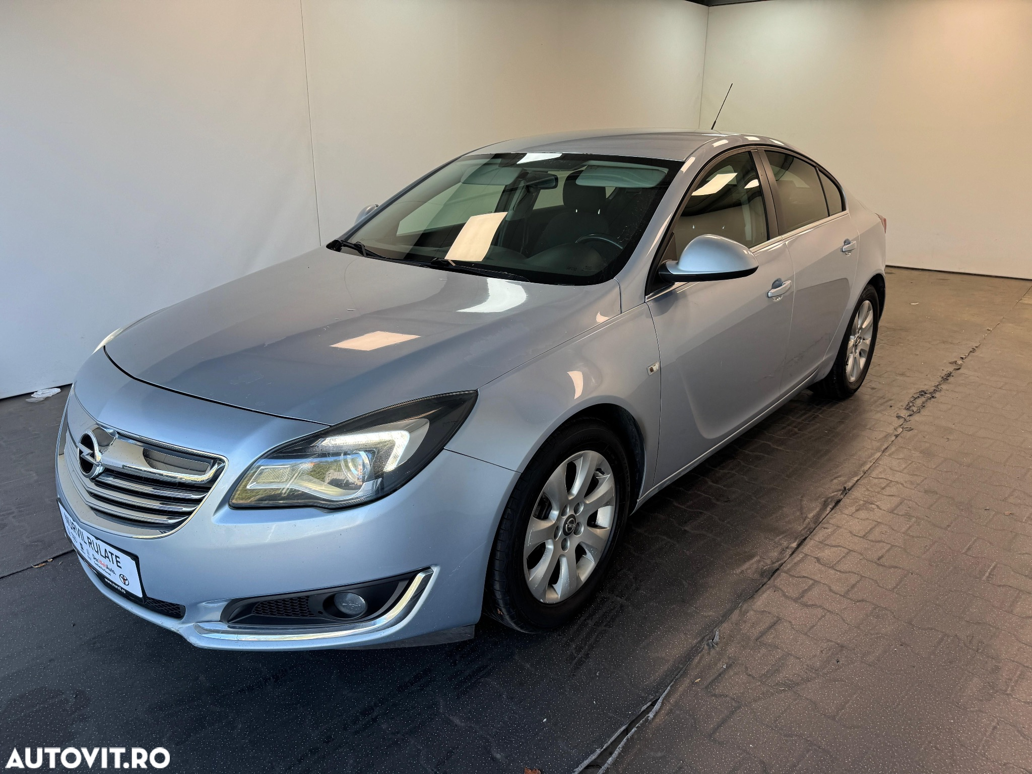 Opel Insignia 2.0 CDTI ECOTEC ECOFLEX Start/Stop Cosmo - 2