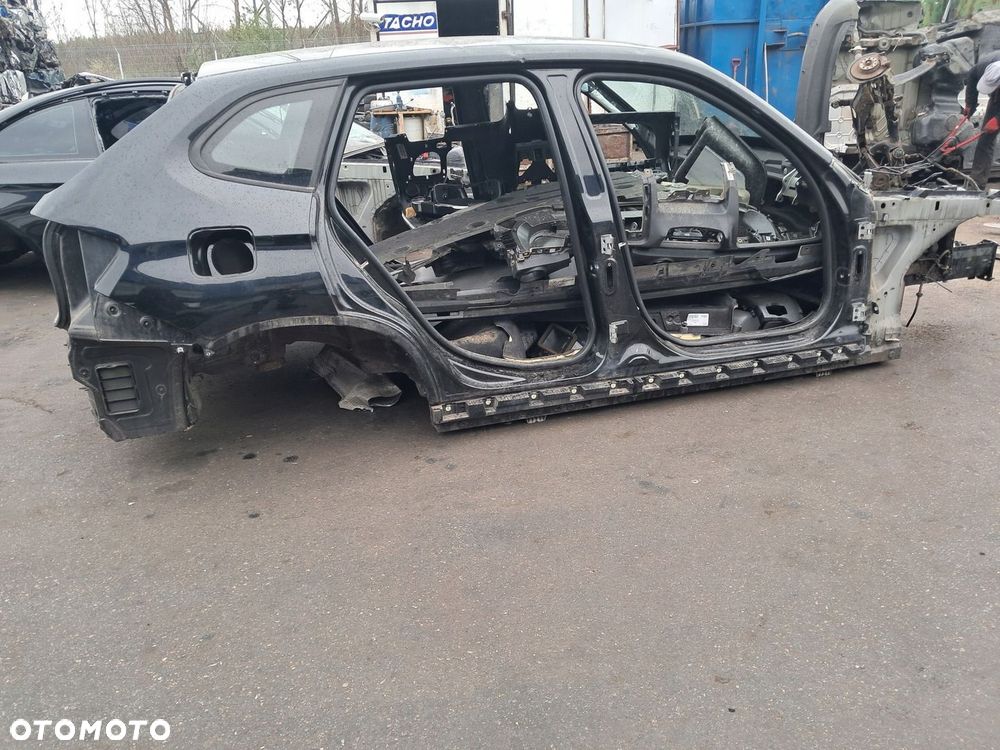 BMW X1 E84 próg słupek lewy prawy - 1