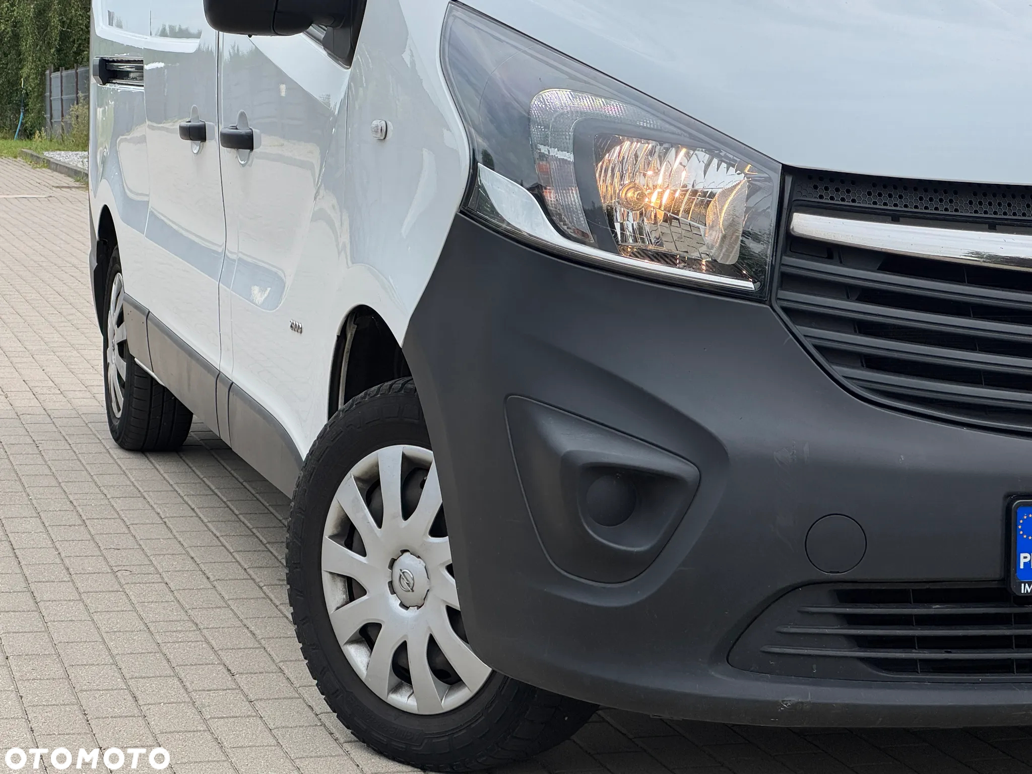 Opel VIVARO - 31
