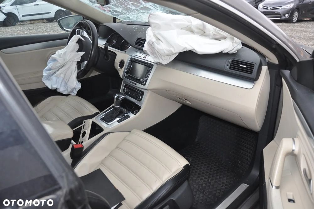 Volkswagen Passat CC 3.6 V6 4Motion DSG - 5
