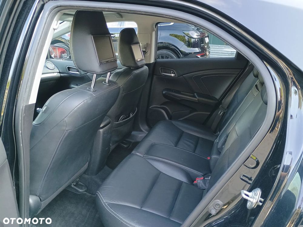 Honda Civic 1.8 Executive - 12