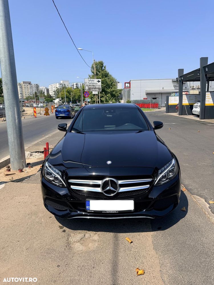 Mercedes-Benz C - 4