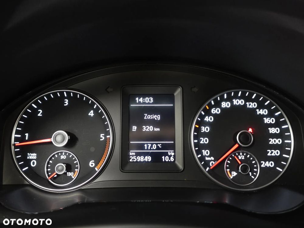 Volkswagen Golf Plus 1.6 TDI DPF MATCH - 37