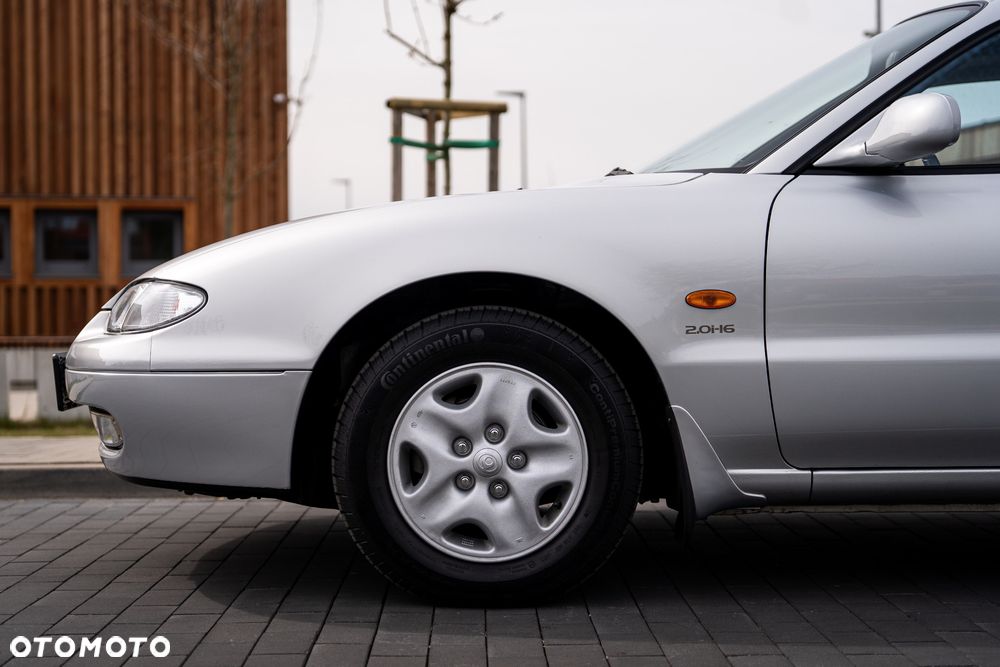 Mazda MX-6 2.0 - 11