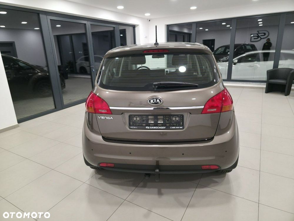 Kia Venga 1.4 CVVT Dream Team Edition - 6