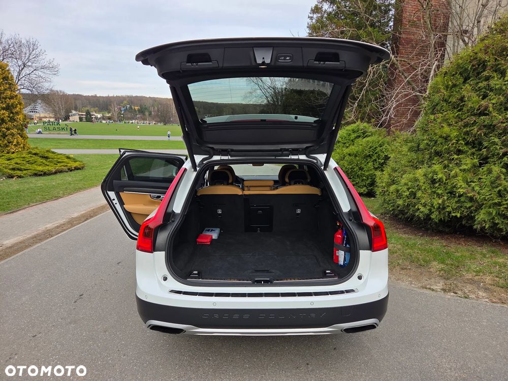 Volvo V90 Cross Country T6 AWD Geartronic - 20