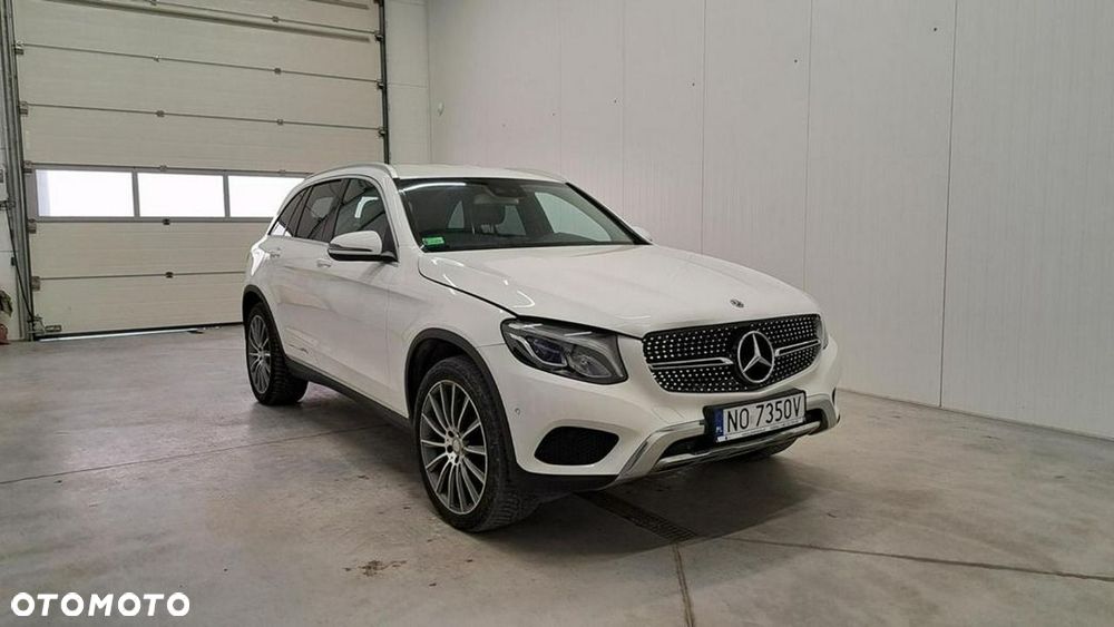 Mercedes-Benz GLC - 4
