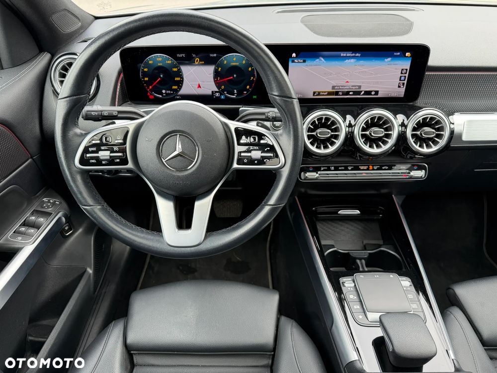 Mercedes-Benz GLB 200 Progressive 7G-DCT - 8