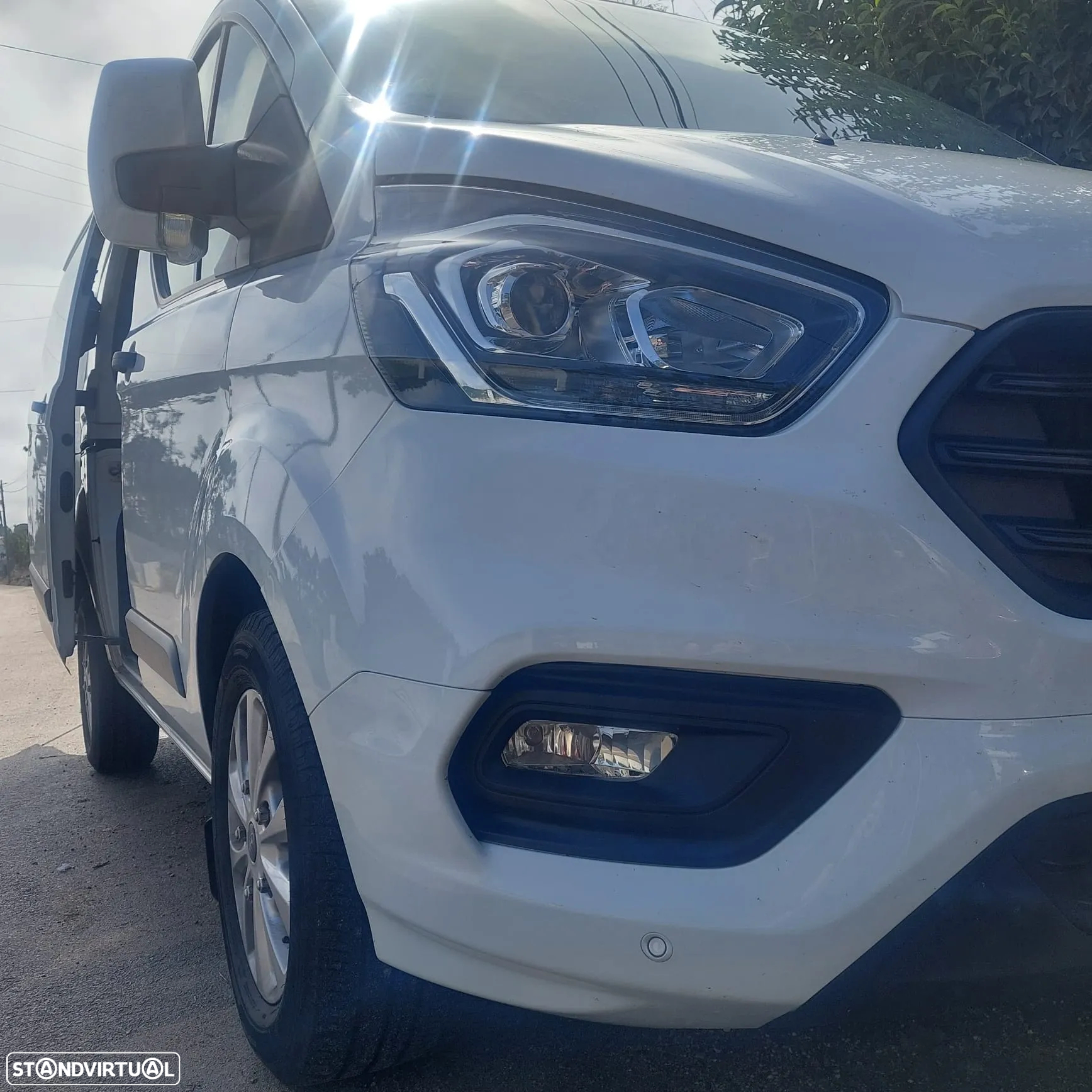 Ford Transit CUSTOM - 15