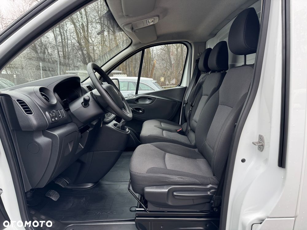 Renault Trafic - 14