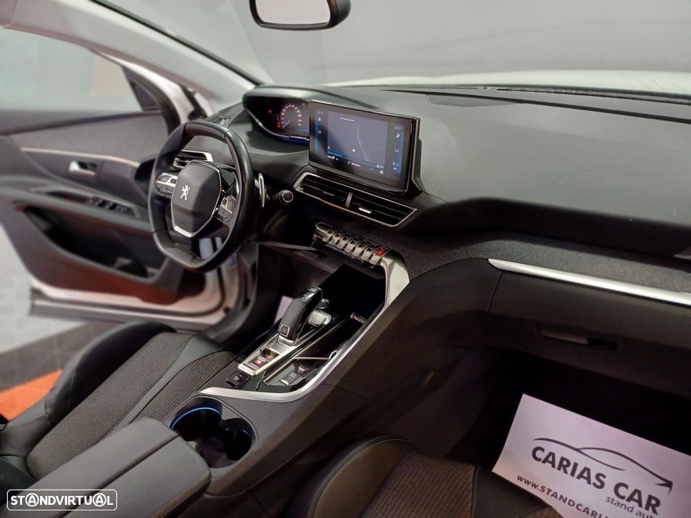 Peugeot 3008 1.5 BlueHDi Allure EAT8 - 21