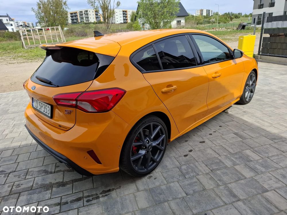 Ford Focus - 9