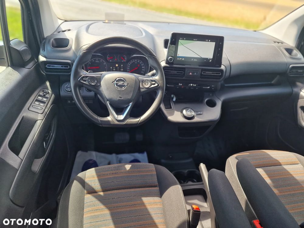 Opel Combo 1.5 D Automatik GS - 18