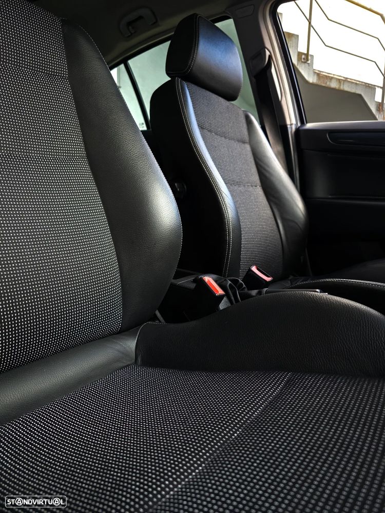 Opel Astra 1.3 CDTI Cosmo - 51