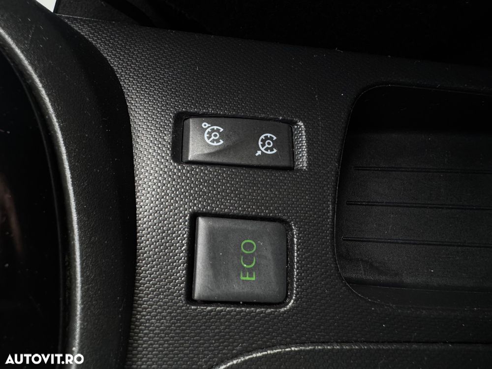 Renault Captur ENERGY dCi EDC Intens - 27