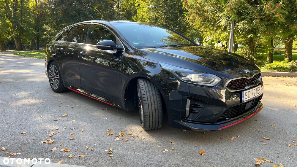 Kia ProCeed 1.6 T-GDI GT DCT - 24