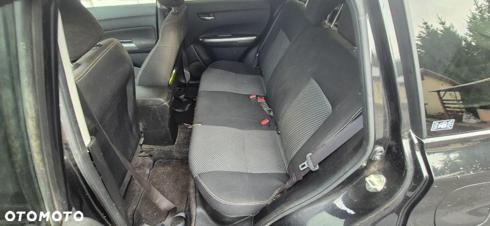 Suzuki Vitara 1.0 Boosterjet Premium 4WD - 17