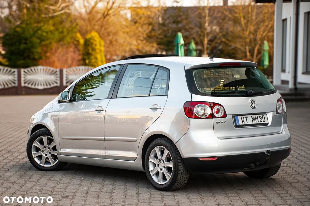 Volkswagen Golf Plus 1.6 Comfortline - 9