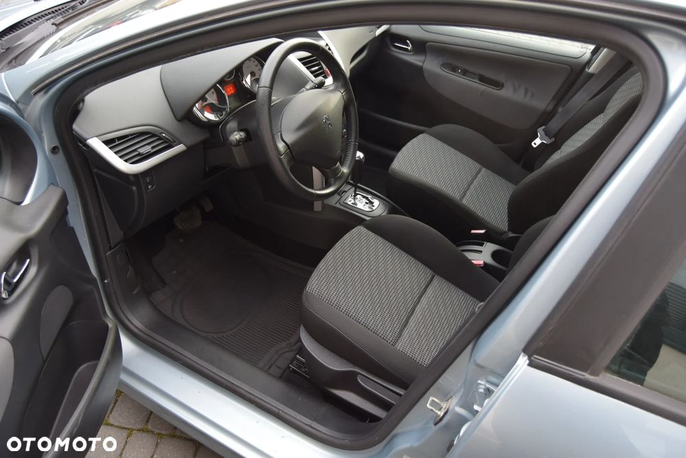 Peugeot 207 120 VTi Automatik Premium - 7