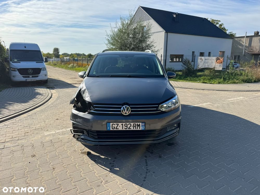Volkswagen Touran 2.0 TDI SCR Comfortline - 2