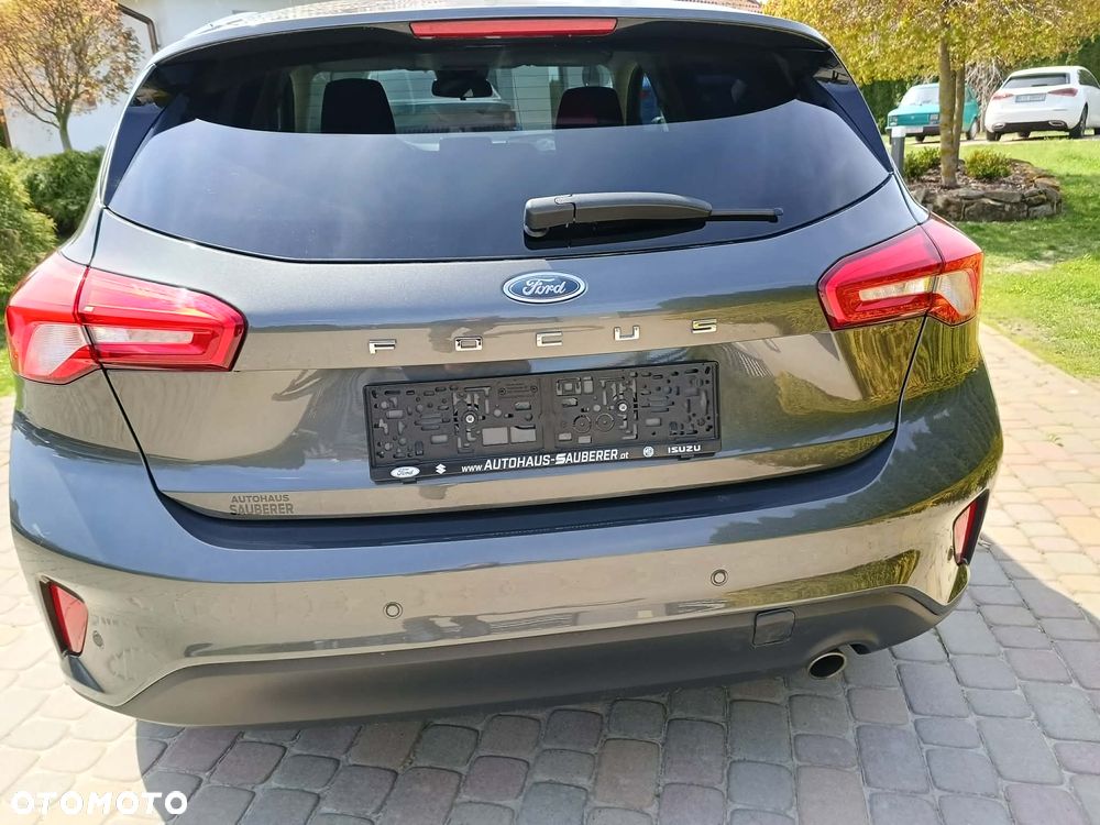 Ford Focus 1.0 EcoBoost Titanium - 8