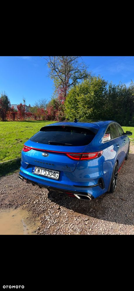 Kia ProCeed - 2