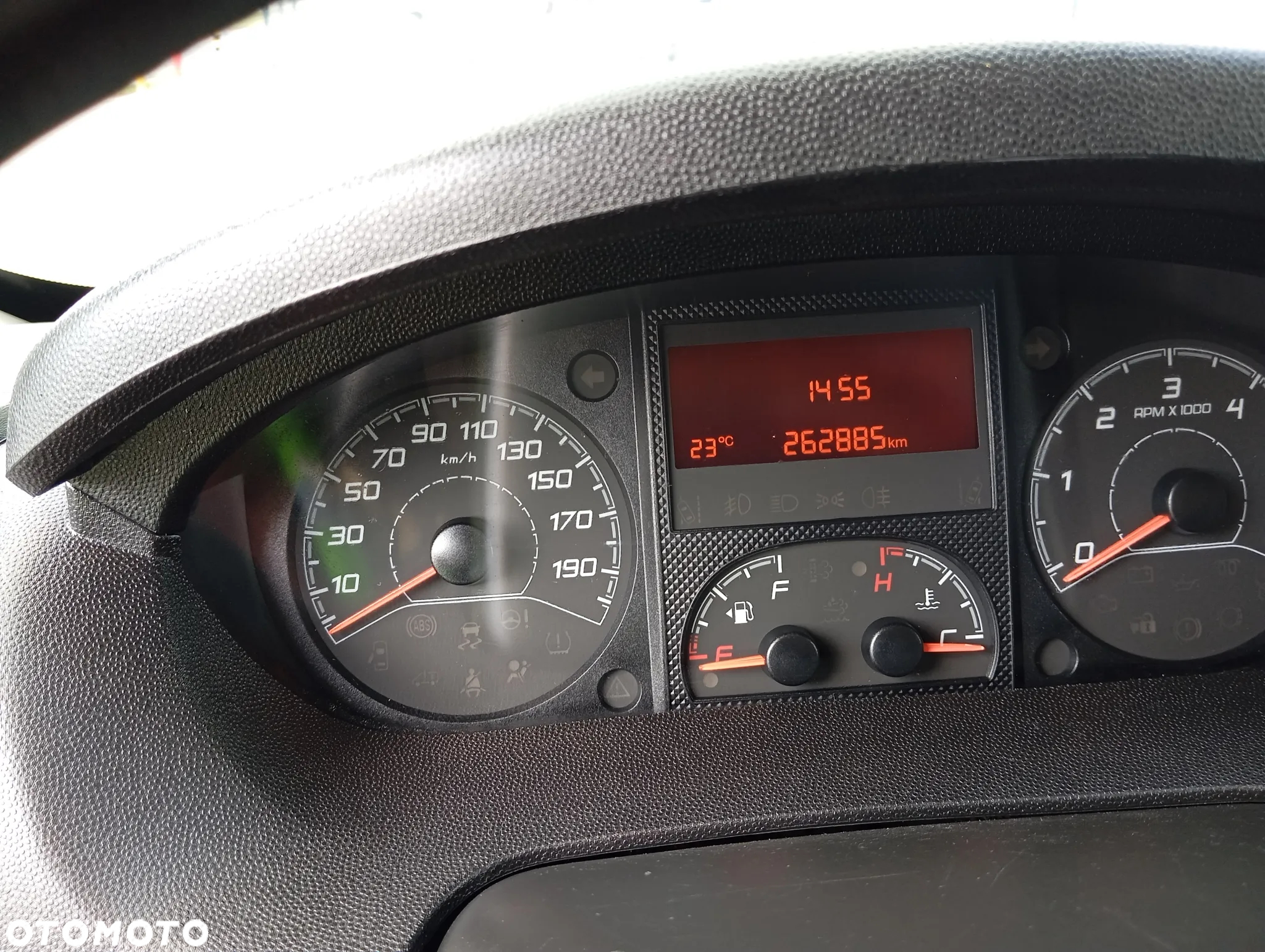 Citroën Jumper 33 BlueHDi L2H2 - 9