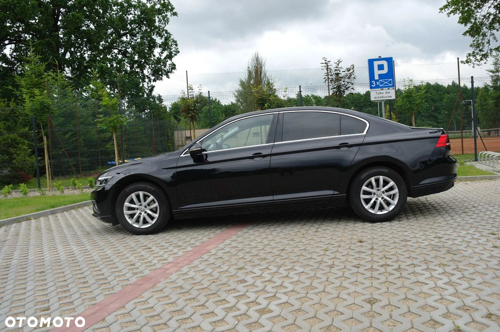 Volkswagen Passat 2.0 TDI EVO Business DSG - 8