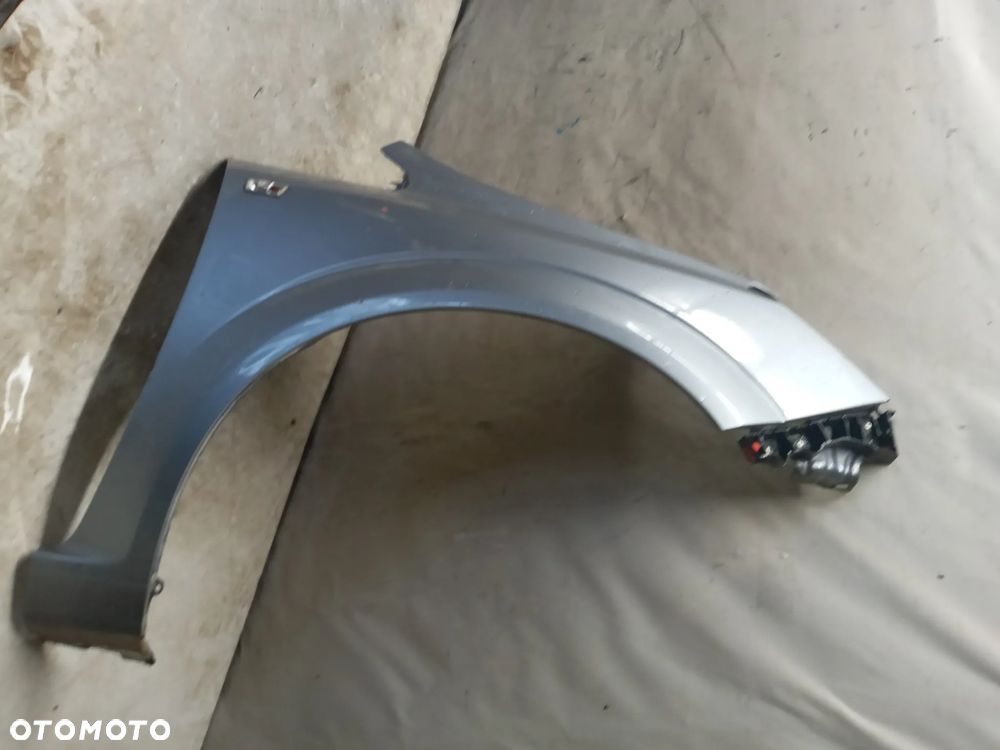 * OPEL ZAFIRA B BŁOTNIK PRZEDNI PRZÓD PRAWY Z163 - 3