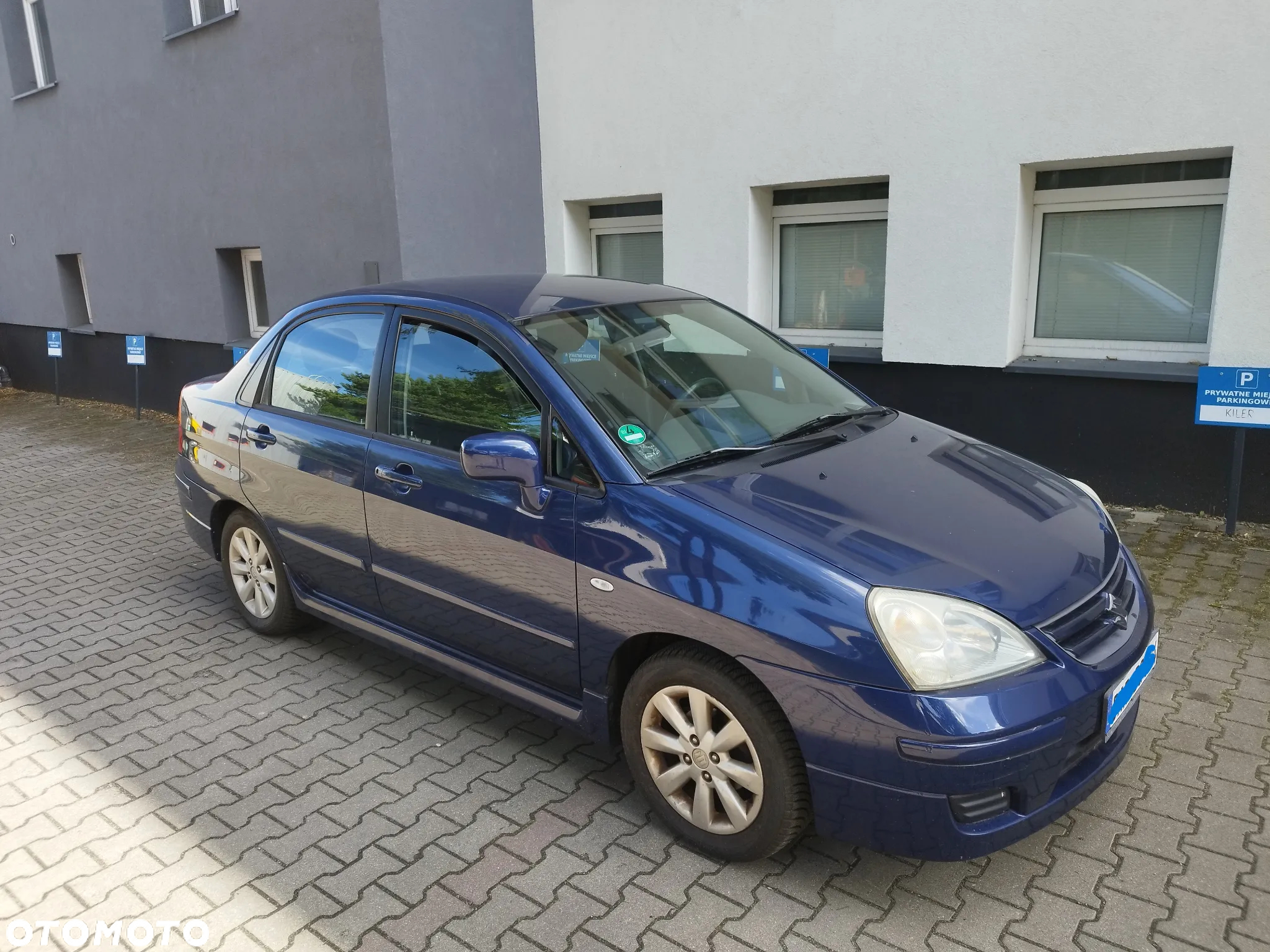 Suzuki Liana 1.6 - 9