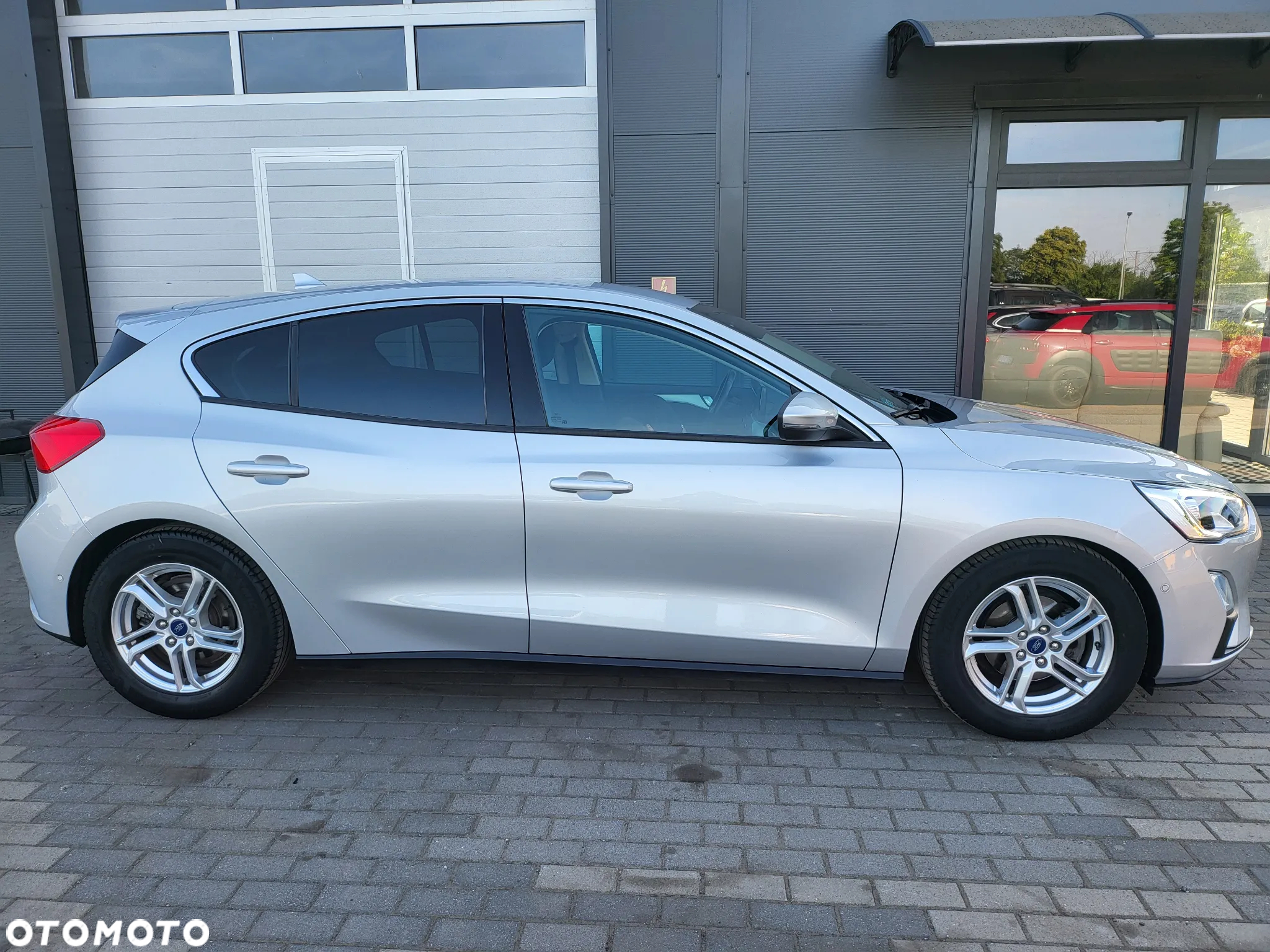 Ford Focus 1.5 EcoBoost Titanium - 4