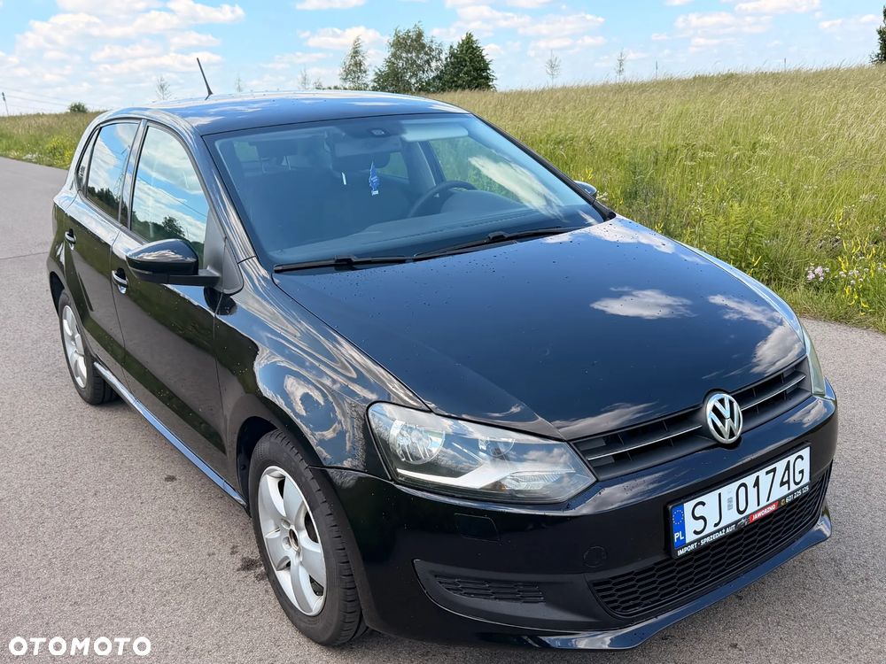 Volkswagen Polo 1.4 16V Comfortline - 1