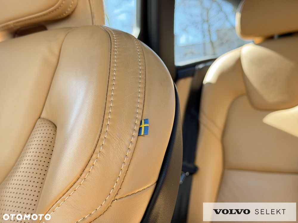 Volvo V90 - 40