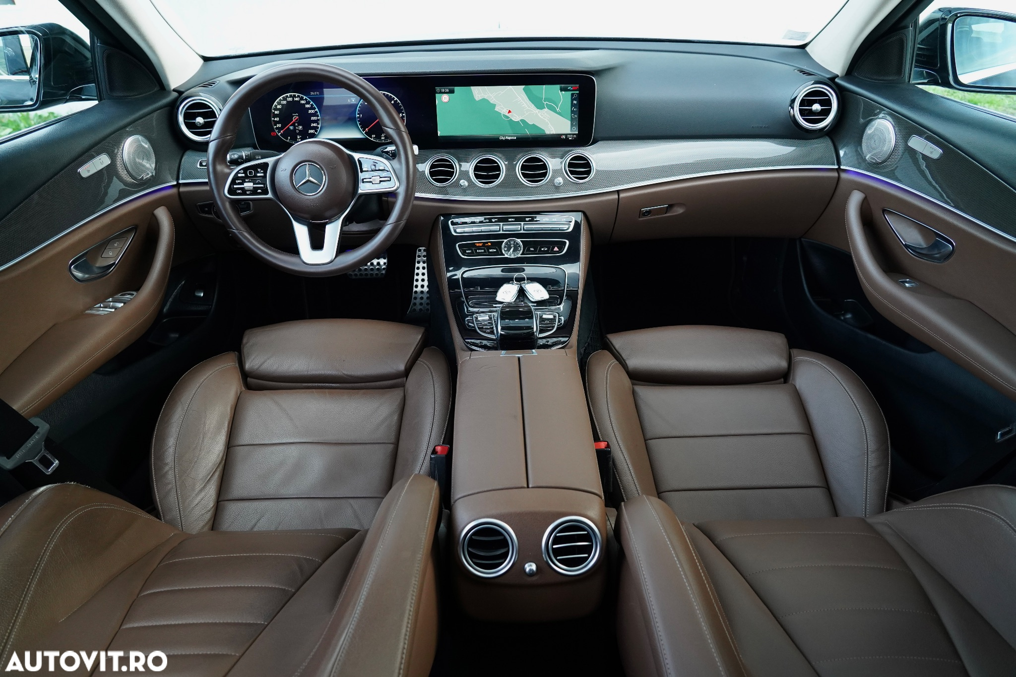 Mercedes-Benz E 220 d 9G-TRONIC Exclusive - 6
