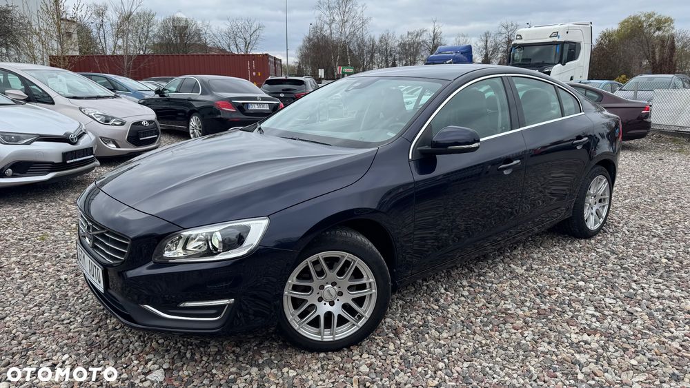Volvo S60 D3 Geartronic Momentum - 5