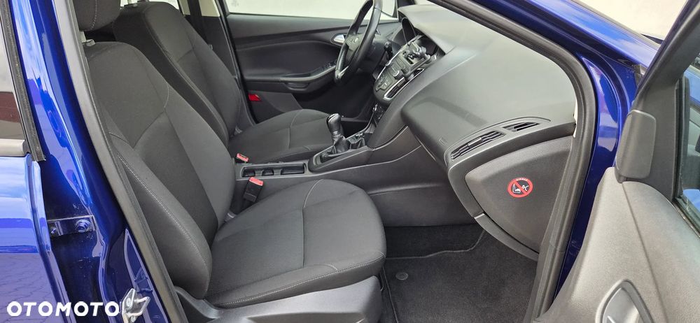 Ford Focus 1.0 EcoBoost 99g Trend - 37