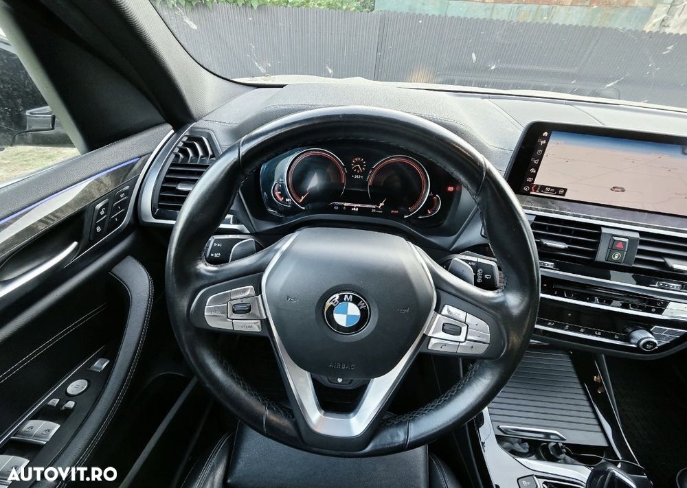 BMW X3 xDrive20d AT Luxury Line - 8
