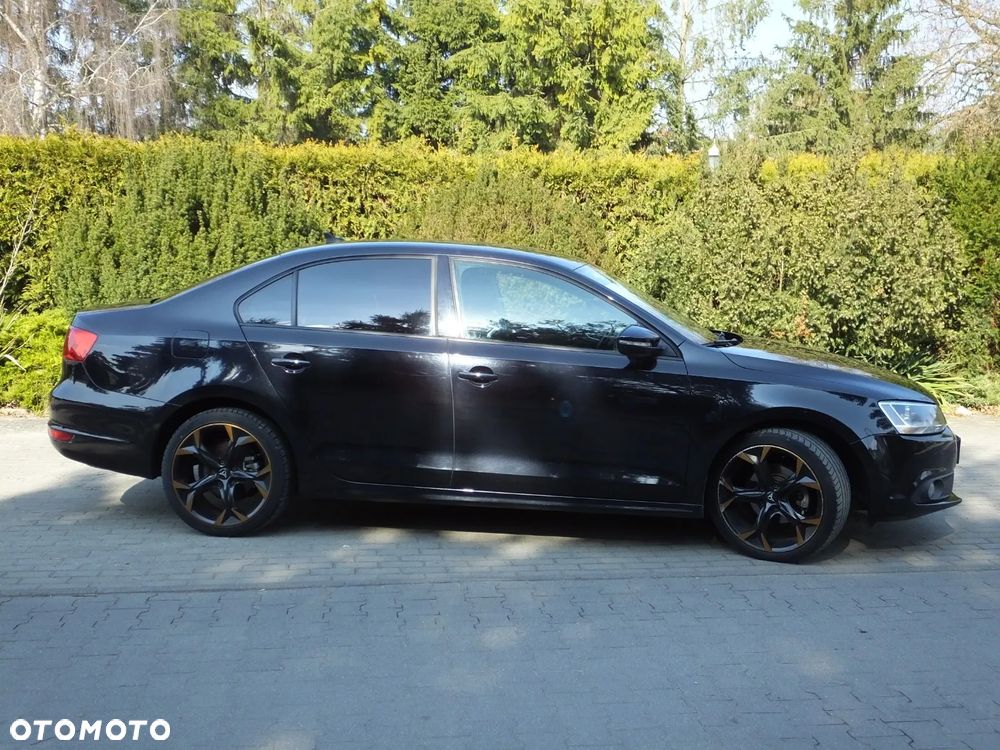 Volkswagen Jetta 1.6 TDI DPF Comfortline - 11