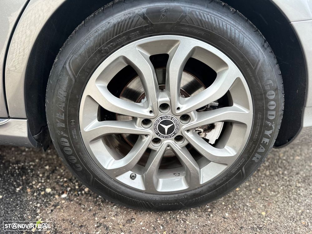 Mercedes-Benz C 300 h Avantgarde - 10