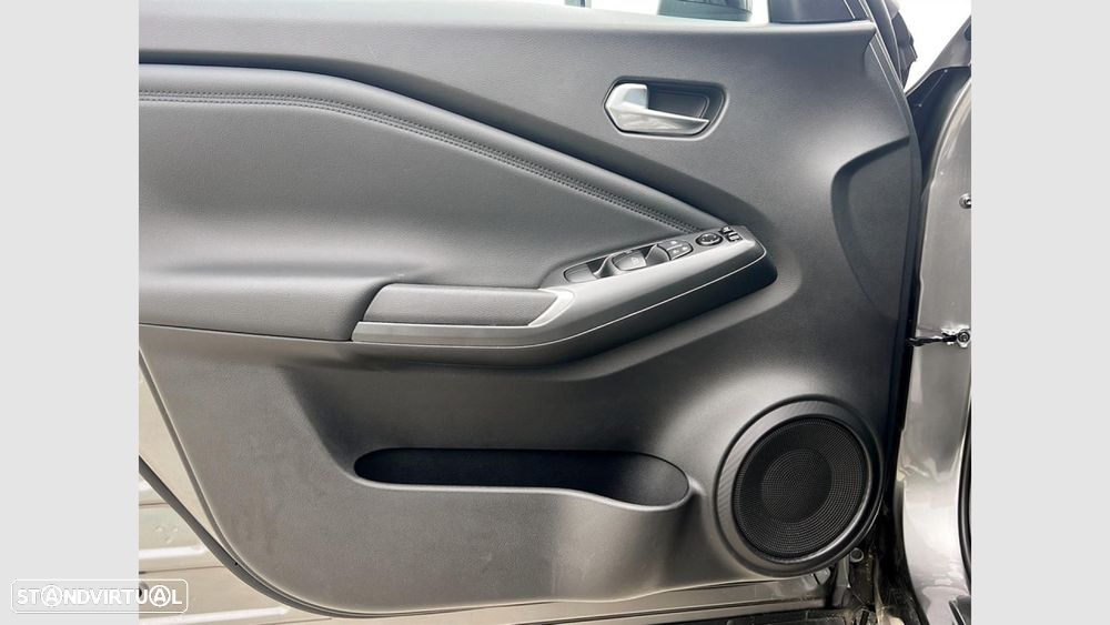 Nissan Juke 1.0 DIG-T N-Connecta DCT - 11