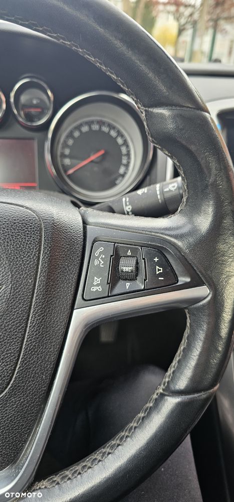 Opel Astra 1.4 T Cosmo - 16