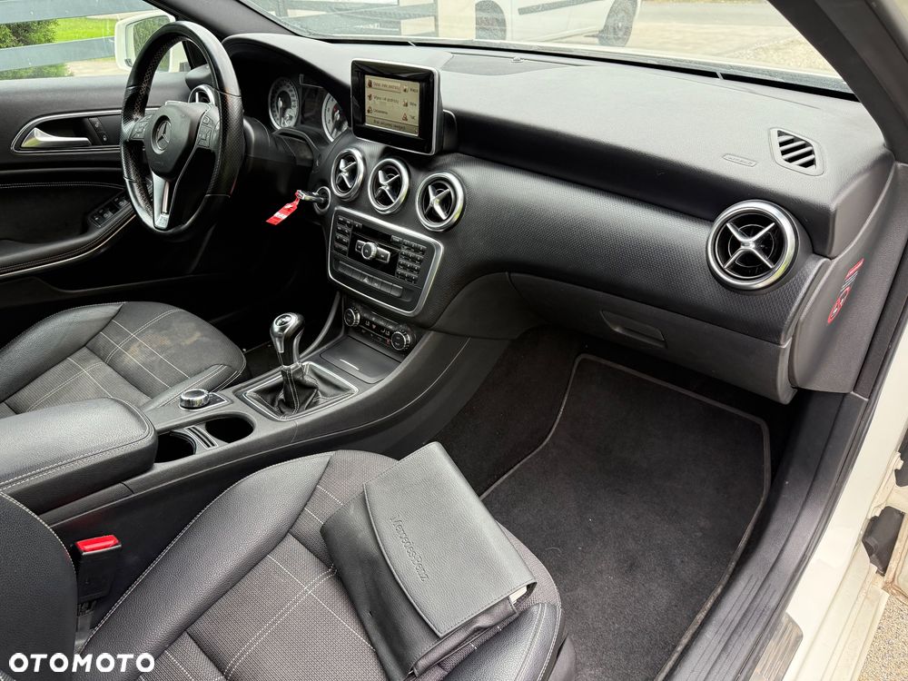 Mercedes-Benz Klasa A 180 BlueEfficiency Edition - 9