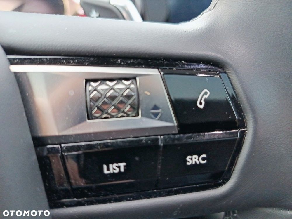 DS Automobiles DS 7 Crossback - 15