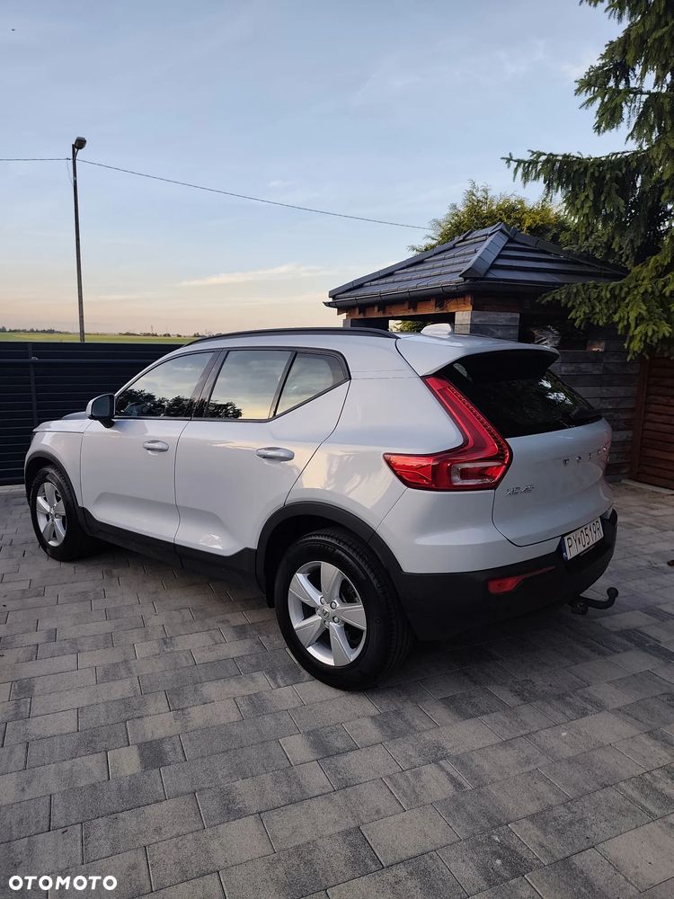 Volvo XC 40 T2 Essential - 10