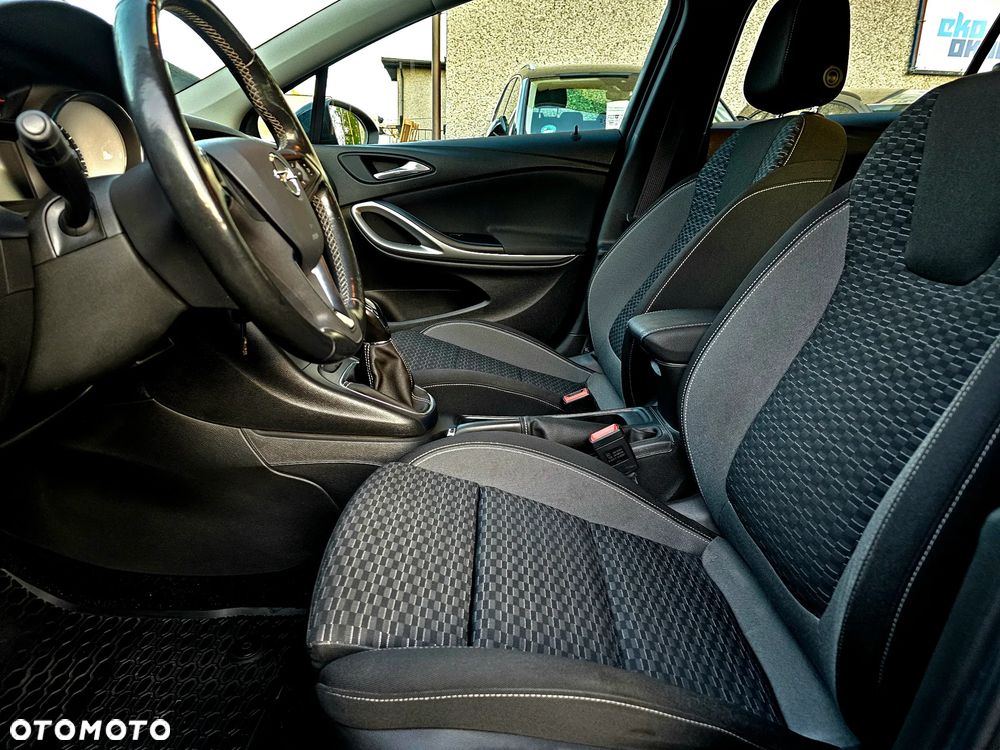 Opel Astra 1.2 T S&S - 12