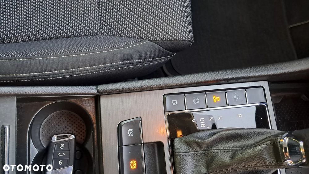 Skoda Superb 1.5 TSI Plug-in Hybrid L&K DSG - 17