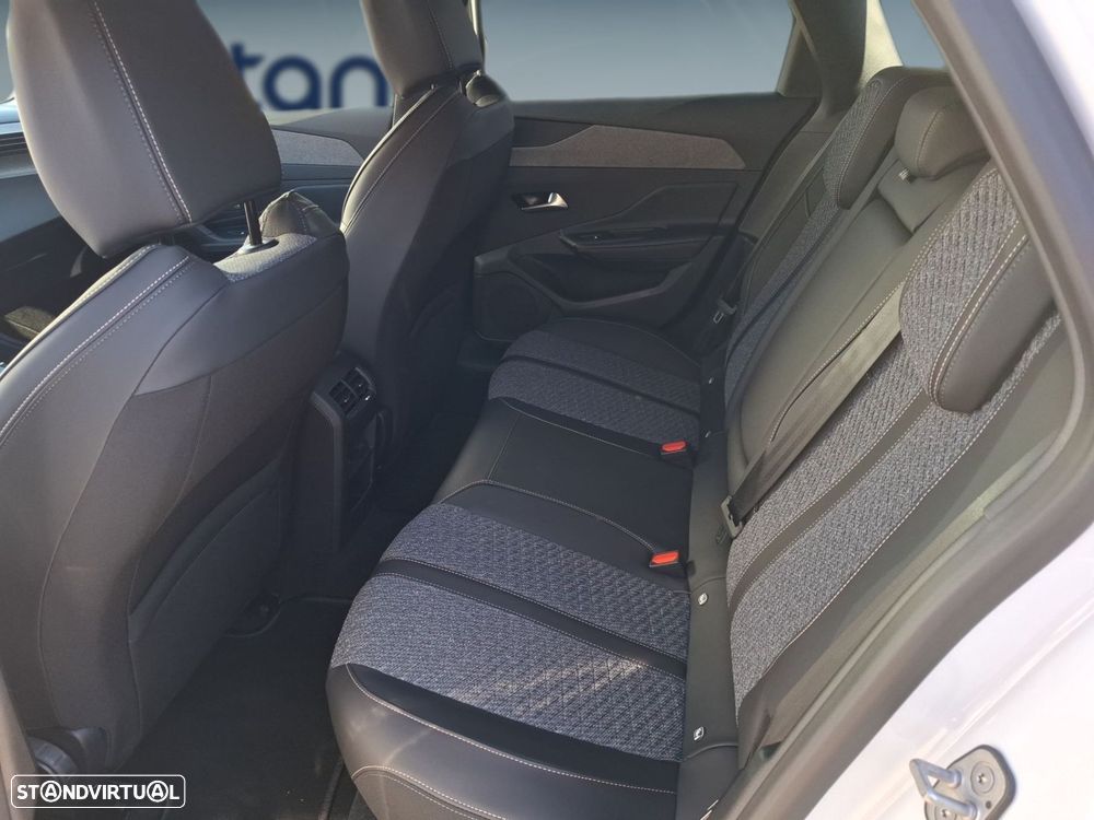 Peugeot 308 SW 1.2 Hybrid Allure e-DCS6 - 14