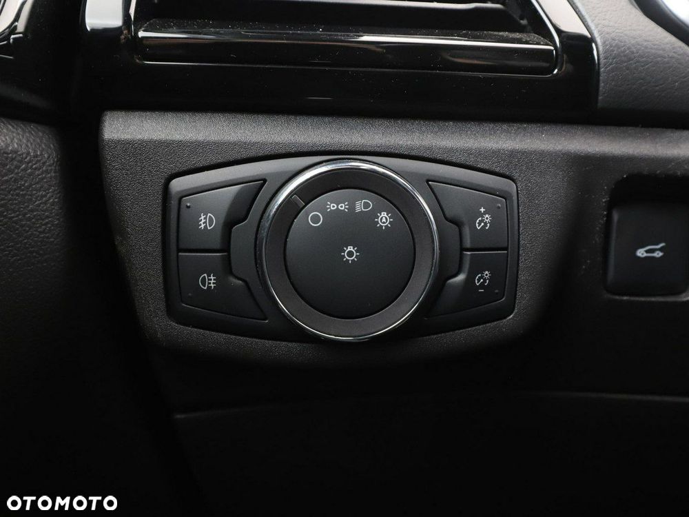 Ford Mondeo 2.0 EcoBlue ST-Line - 36